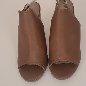 Covington Brown Open-Toe Women's Shoes